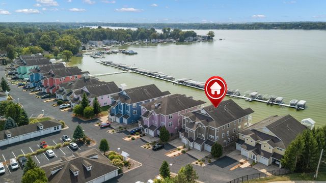 13234 E Lakeshore Drive K-302, Cedar Lake, IN 46303