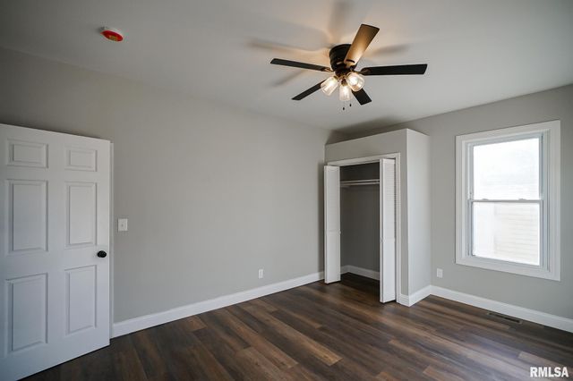 1304 ROYAL Avenue, Pekin, IL 61554