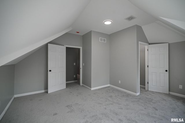 1304 ROYAL Avenue, Pekin, IL 61554