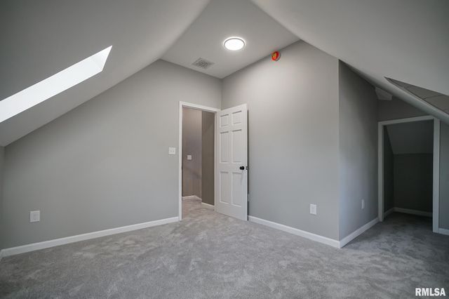 1304 ROYAL Avenue, Pekin, IL 61554