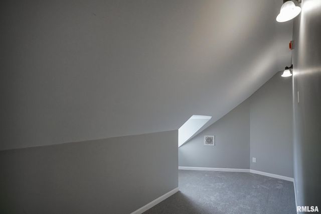 1304 ROYAL Avenue, Pekin, IL 61554