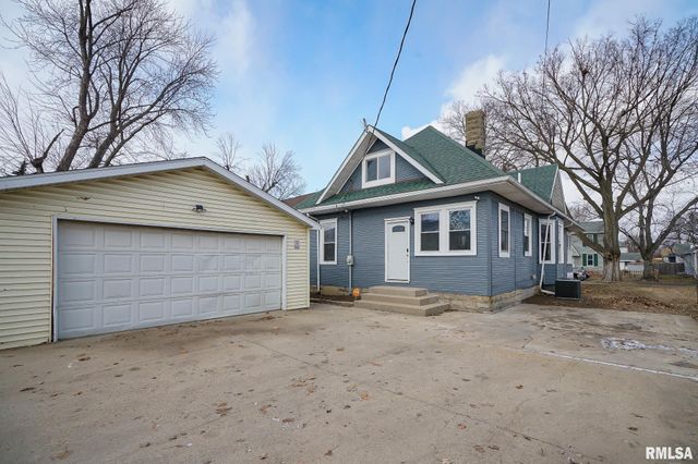 1304 ROYAL Avenue, Pekin, IL 61554