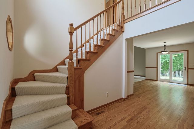 3191 Village Green Drive, Aurora, IL 60504
