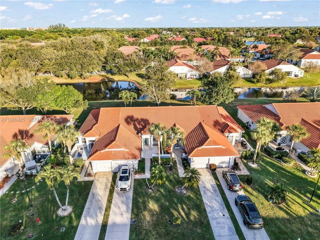15136 W Tranquility Lake Dr, Delray Beach, FL 33446