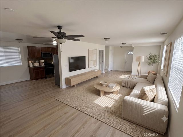 146 W 93rd, Los Angeles, CA 90003