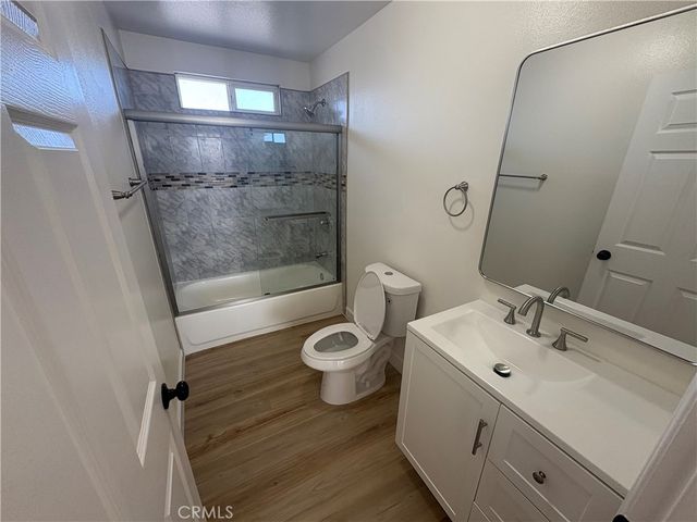 146 W 93rd, Los Angeles, CA 90003