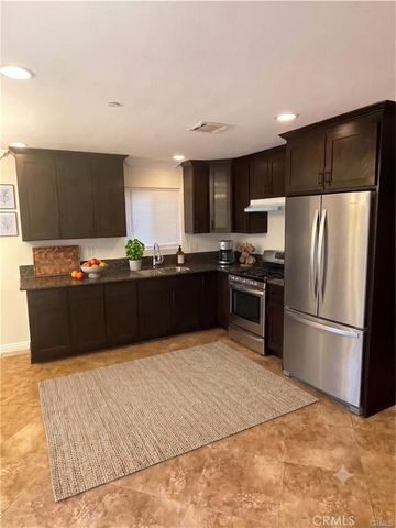146 W 93rd, Los Angeles, CA 90003