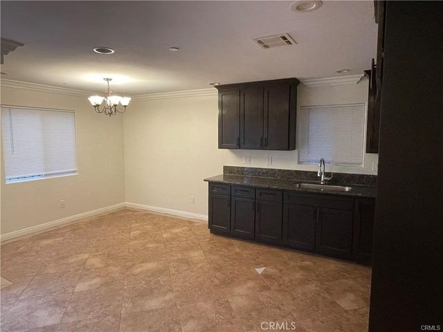 146 W 93rd, Los Angeles, CA 90003