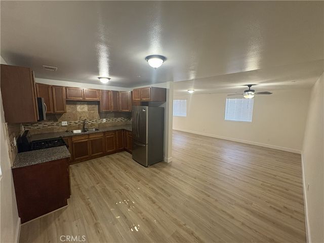 146 W 93rd, Los Angeles, CA 90003