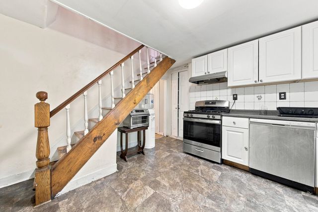 495.5 MONMOUTH ST, Jc, Downtown, NJ 07302