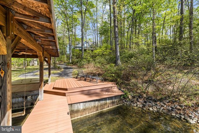 102 TOBYS RUN, Mineral, VA 23117