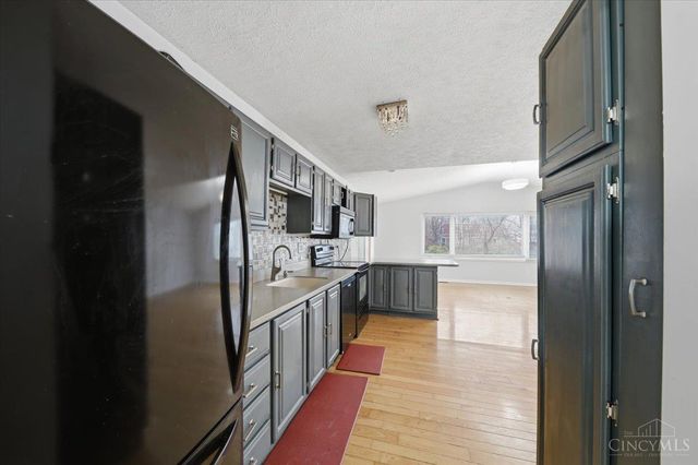 3311 Greenwich Drive, Fairfield, OH 45014