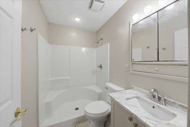 3311 Greenwich Drive, Fairfield, OH 45014