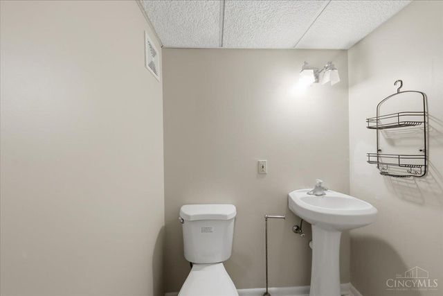 3311 Greenwich Drive, Fairfield, OH 45014