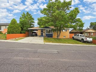 8671 Hopkins Dr, Denver, CO 80229