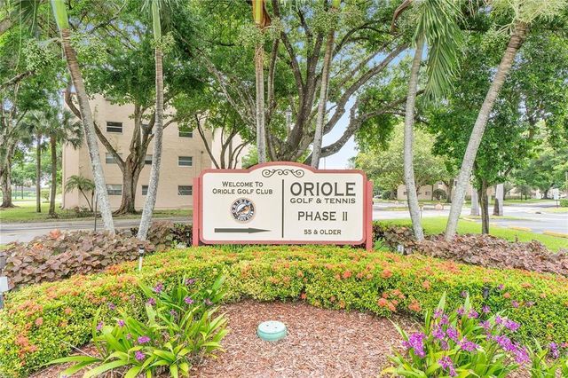 1055 E Country Club Dr 301, Margate, FL 33063