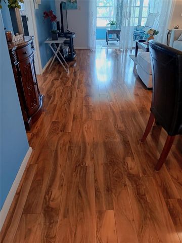 1055 E Country Club Dr 301, Margate, FL 33063