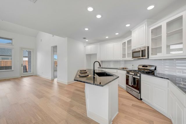 2351 Clearwater Way, Royse City, TX 75189