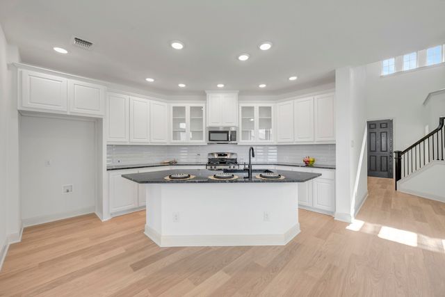 2351 Clearwater Way, Royse City, TX 75189