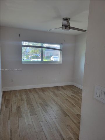 1325 NW 123rd Ter, Pembroke Pines, FL 33026