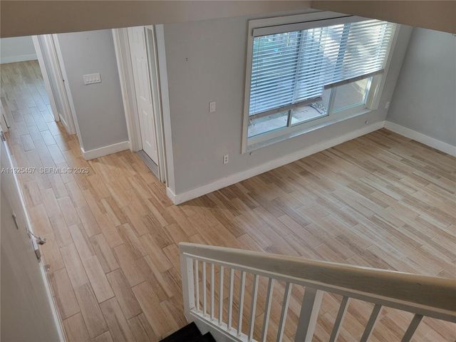 1325 NW 123rd Ter, Pembroke Pines, FL 33026