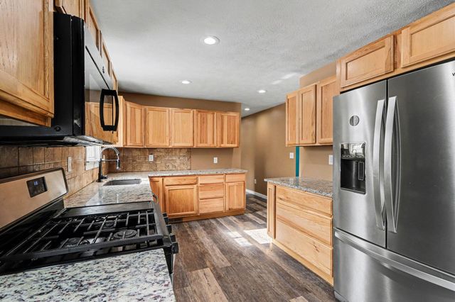 1046 Bronson Avenue, Plainwell City, MI 49080