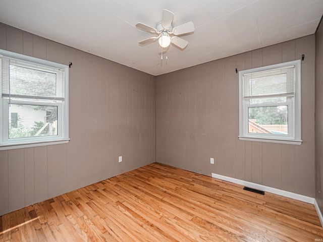 2606 Lexington Road, Evansville, IN 47720