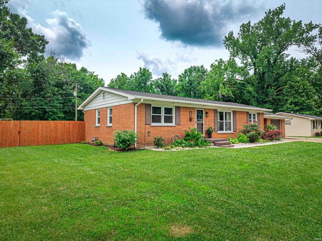 2606 Lexington Road, Evansville, IN 47720