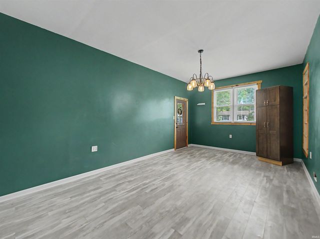 2606 Lexington Road, Evansville, IN 47720