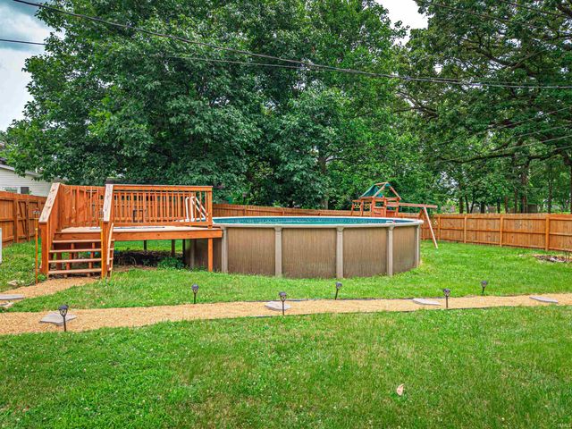 2606 Lexington Road, Evansville, IN 47720
