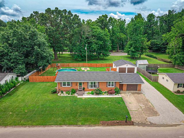 2606 Lexington Road, Evansville, IN 47720