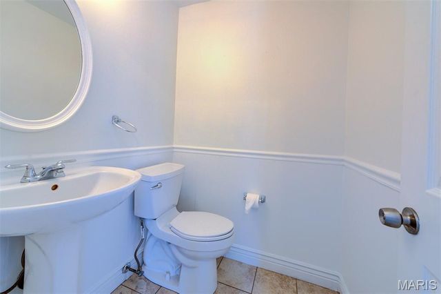 1408 Whispering Creek Drive, Ballwin, MO 63021