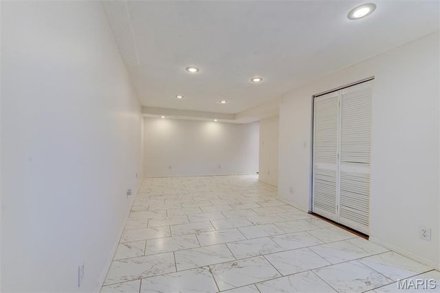 1408 Whispering Creek Drive, Ballwin, MO 63021