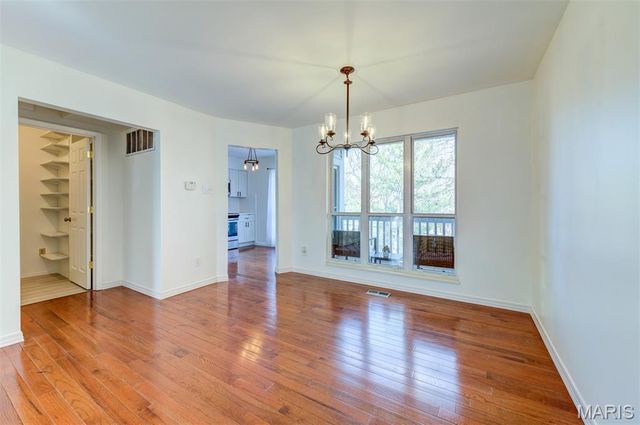 1408 Whispering Creek Drive, Ballwin, MO 63021