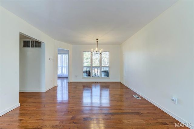 1408 Whispering Creek Drive, Ballwin, MO 63021