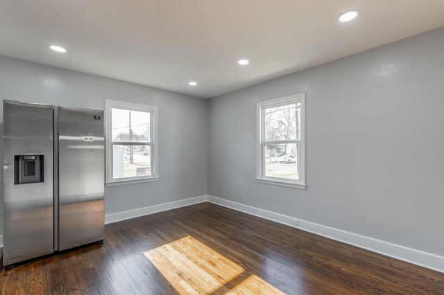 304 N Howell Avenue, Chattanooga, TN 37411