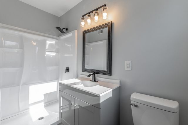 304 N Howell Avenue, Chattanooga, TN 37411