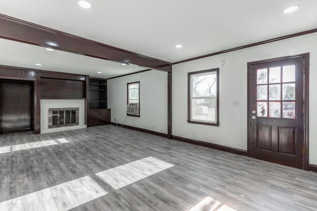 304 N Howell Avenue, Chattanooga, TN 37411