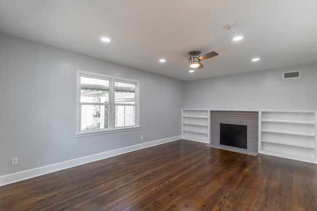 304 N Howell Avenue, Chattanooga, TN 37411