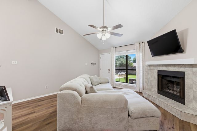 2420 Oakmont Drive, Bedford, TX 76022
