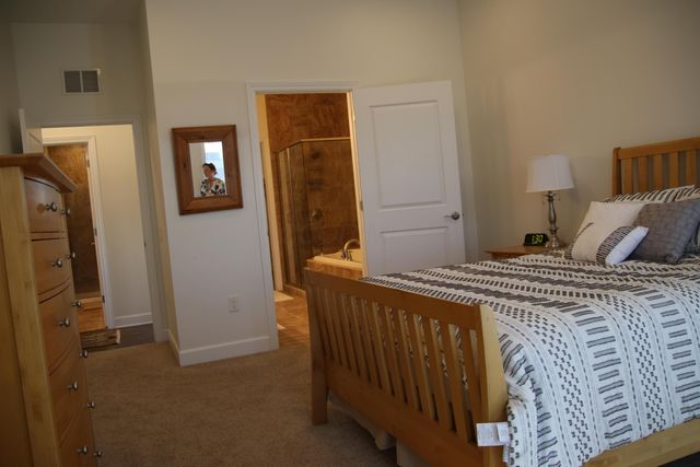 828 Bobcat Avenue, 501, Grandview Heights, OH 43212