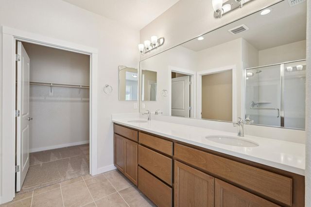 3960 Aura Way, Rancho Cordova, CA 95742