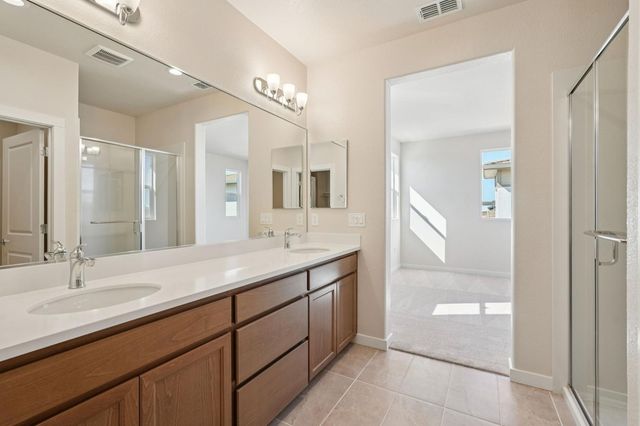 3960 Aura Way, Rancho Cordova, CA 95742