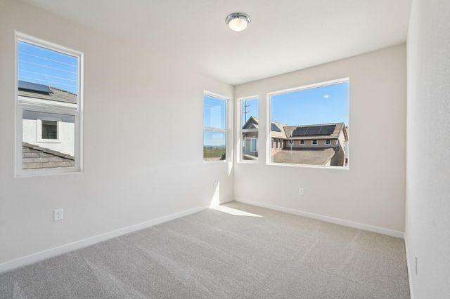 3960 Aura Way, Rancho Cordova, CA 95742