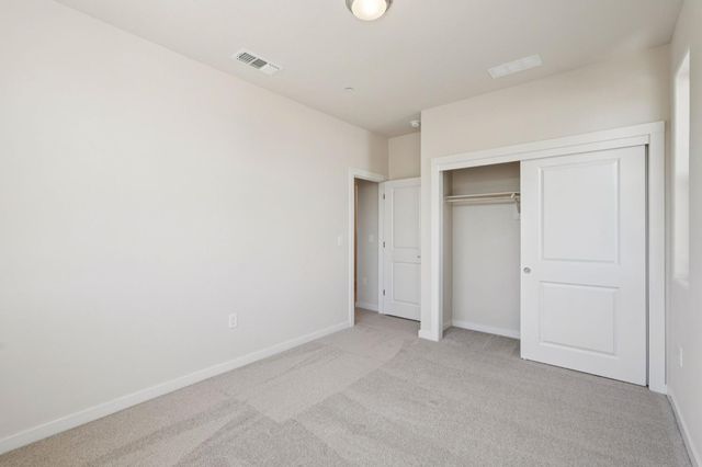 3960 Aura Way, Rancho Cordova, CA 95742