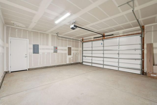 3960 Aura Way, Rancho Cordova, CA 95742