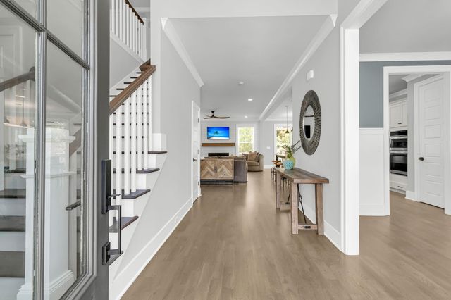 1560 Red Tide Road, Mount Pleasant, SC 29466
