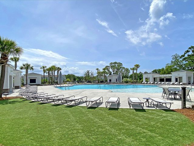 1560 Red Tide Road, Mount Pleasant, SC 29466