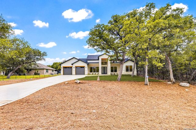 112 RIVER VIEW DR, Boerne, TX 78006
