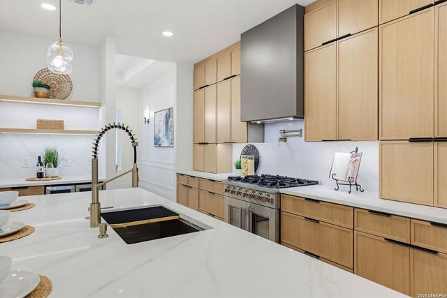 112 RIVER VIEW DR, Boerne, TX 78006